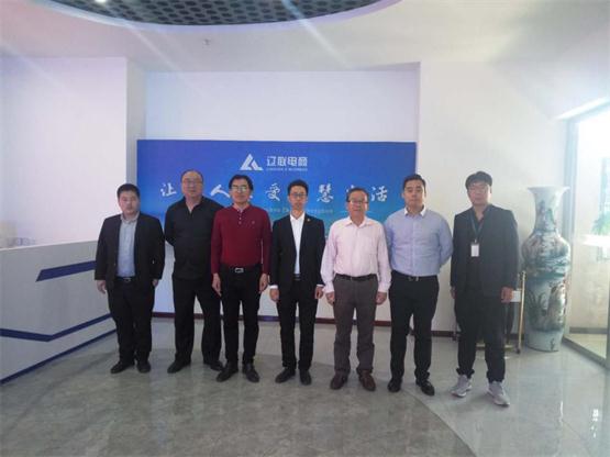 张普然董事长一行与我方领导合影.jpg 张普然董事长一行与我方领导合影.jpg