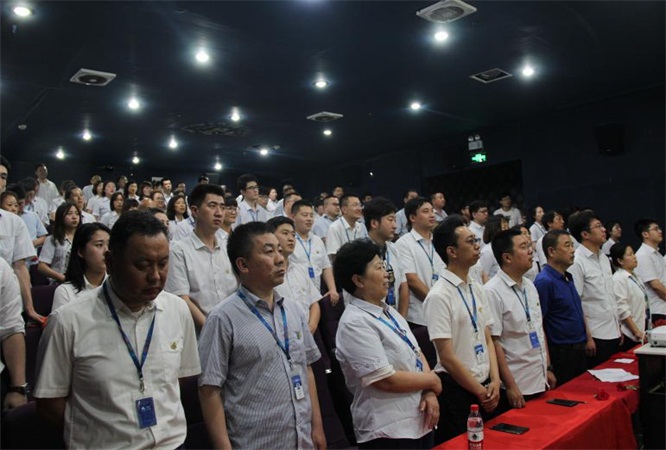 全体唱响集团战歌.jpg 全体唱响集团战歌.jpg