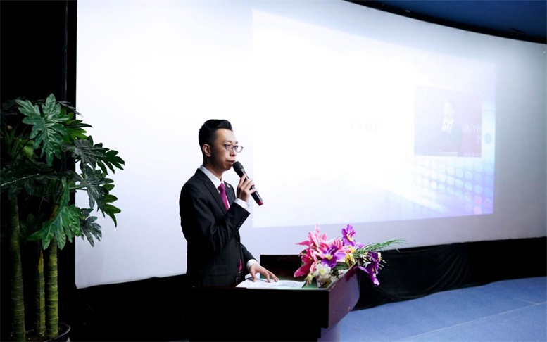 集团总经理郝鹍大会致辞.jpg 集团总经理郝鹍大会致辞.jpg