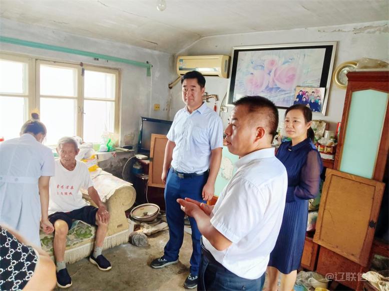 爱国拥军庆八一、情系老兵送温暖2.jpg 爱国拥军庆八一、情系老兵送温暖2.jpg